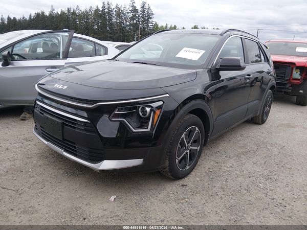 2024 KIA NIRO LX