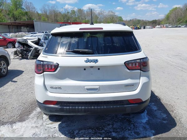 2022 JEEP COMPASS LATITUDE LUX 4X4