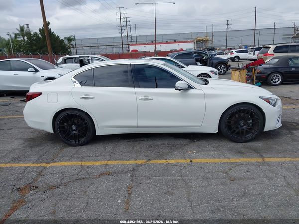 2021 INFINITI Q50 LUXE