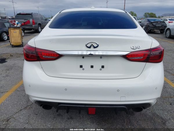 2021 INFINITI Q50 LUXE