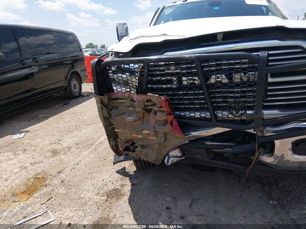 2019 RAM 3500 LARAMIE  4X4 8' BOX