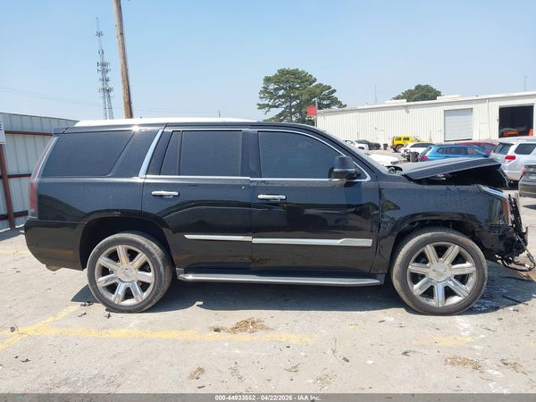 2018 CADILLAC ESCALADE LUXURY