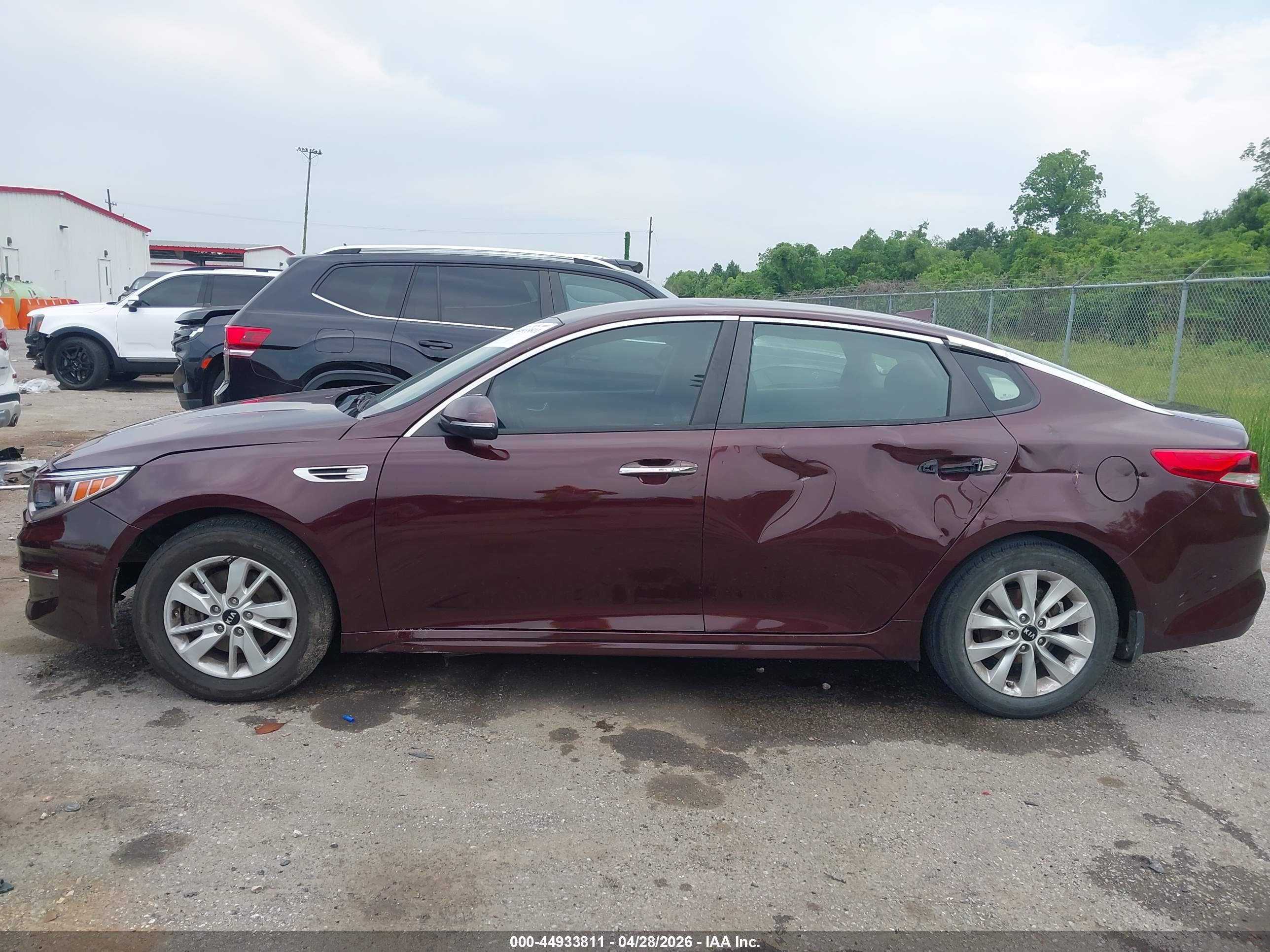 2017 KIA OPTIMA LX