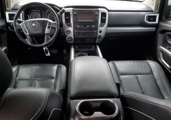 2018 NISSAN TITAN