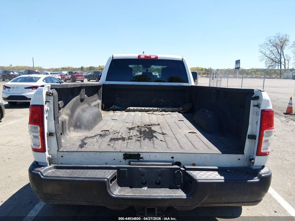 2022 RAM 3500 TRADESMAN  4X4 8' BOX
