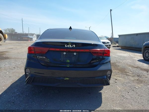 2022 KIA FORTE LXS