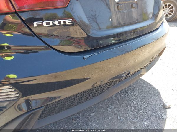 2022 KIA FORTE LXS