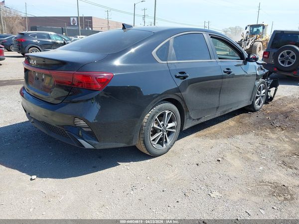 2022 KIA FORTE LXS