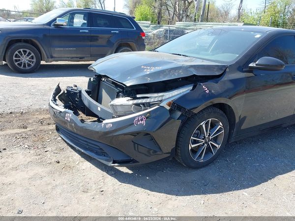2022 KIA FORTE LXS