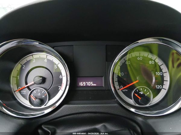 2019 DODGE GRAND CARAVAN SE — I7