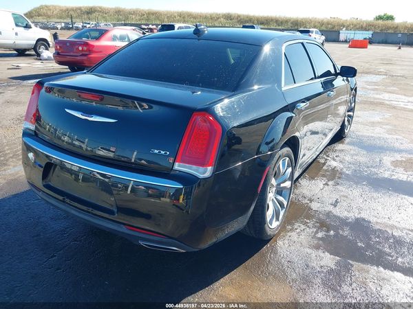 2019 CHRYSLER 300 — I4