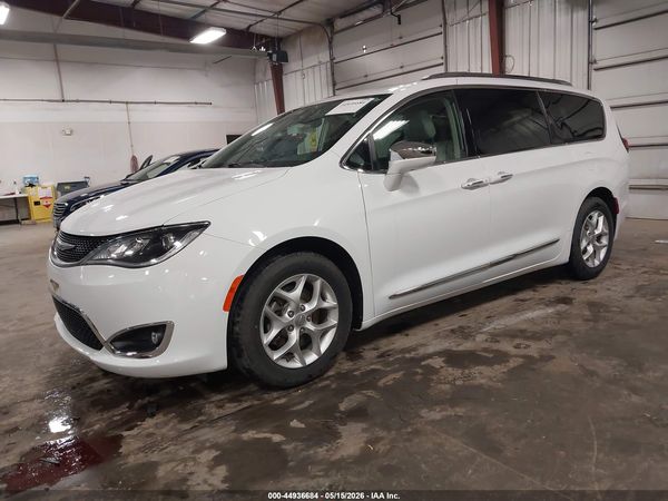 2020 CHRYSLER PACIFICA — I2