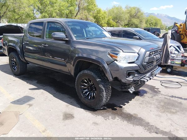 2020 TOYOTA TACOMA SR5 V6
