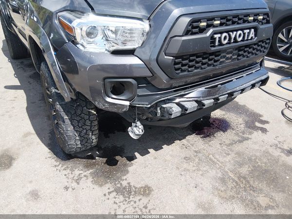 2020 TOYOTA TACOMA SR5 V6