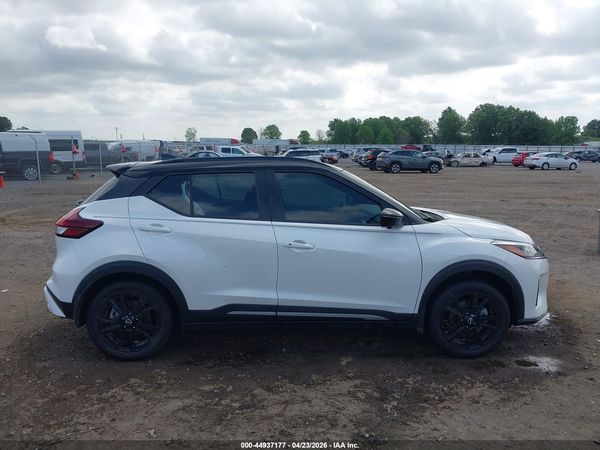 2024 NISSAN KICKS SR XTRONIC CVT — I116
