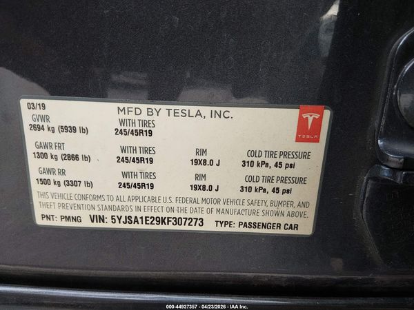 2019 TESLA MODEL S — I9