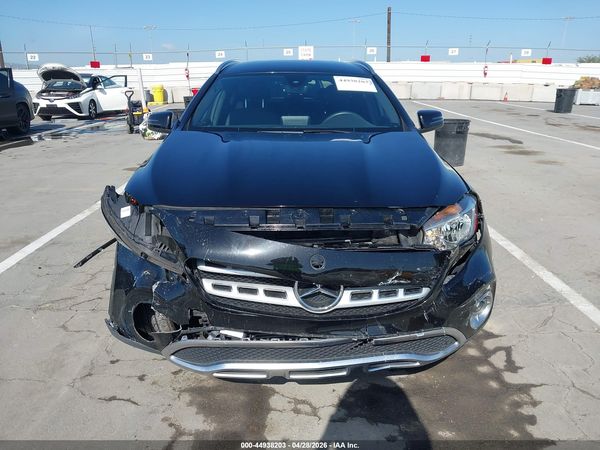 2020 MERCEDES-BENZ GLA 250 GLA250