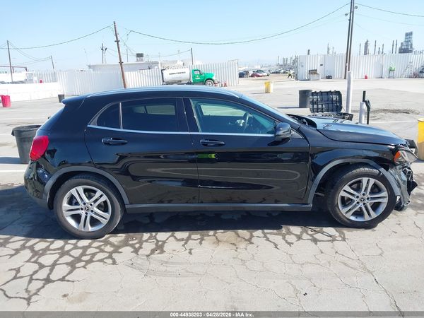 2020 MERCEDES-BENZ GLA 250 GLA250