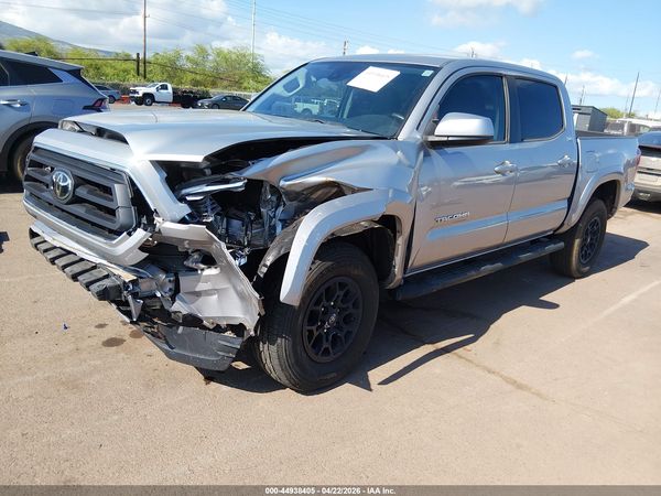 2020 TOYOTA TACOMA SR5 V6
