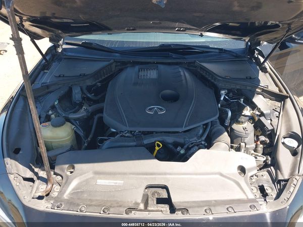 2016 INFINITI Q50 2.0T BASE/2.0T PREMIUM
