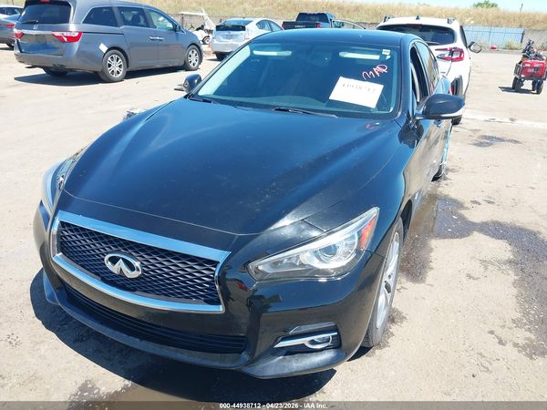 2016 INFINITI Q50 2.0T BASE/2.0T PREMIUM