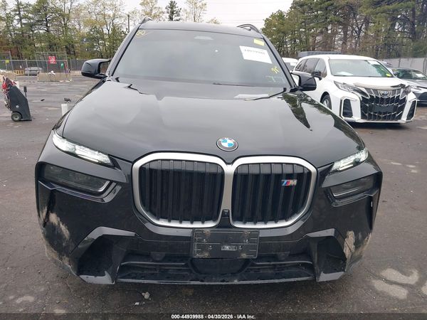 2024 BMW X7 M60I