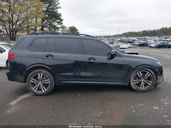 2024 BMW X7 M60I