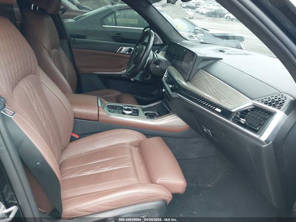 2024 BMW X7 M60I