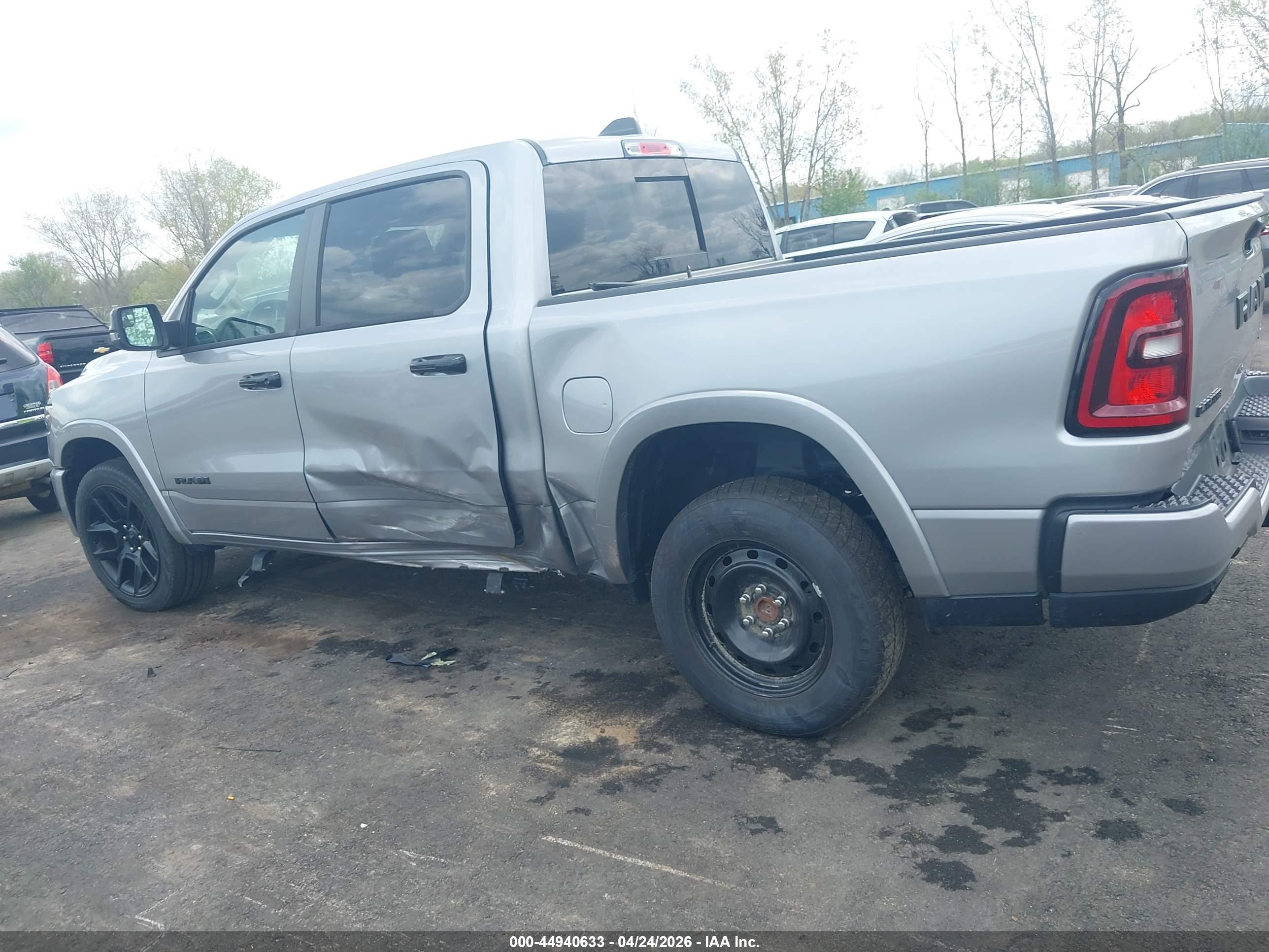 2025 RAM 1500 LARAMIE  4X4 5'7 BOX