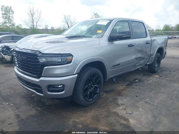 2025 RAM 1500 LARAMIE  4X4 5'7 BOX