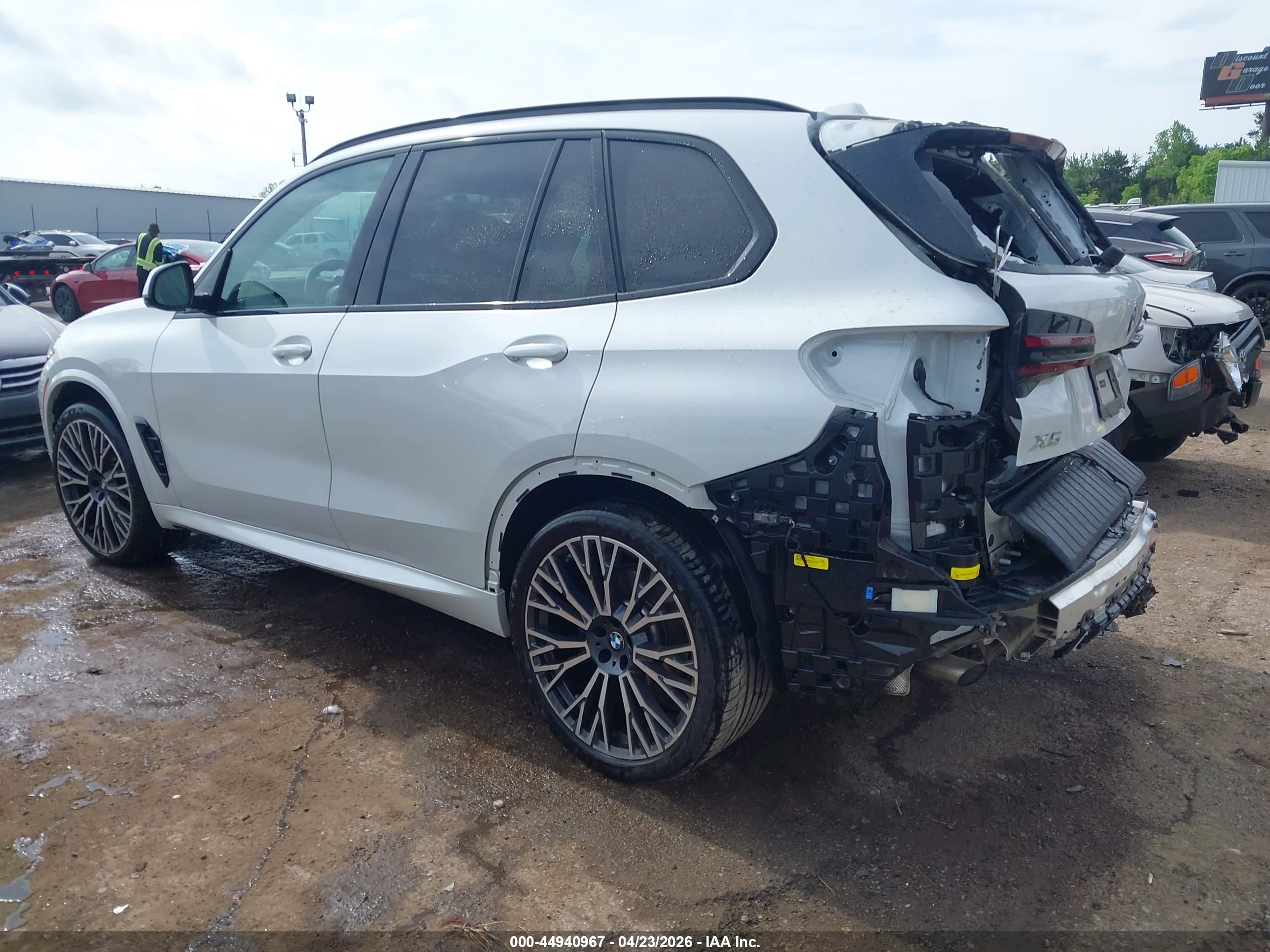 2025 BMW X5 XDRIVE40I