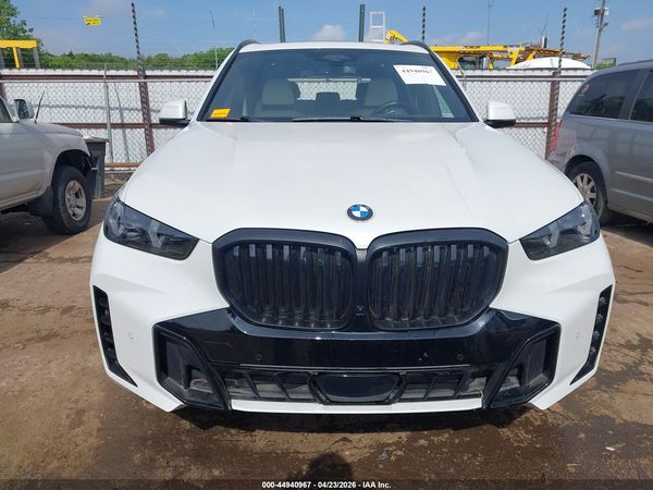 2025 BMW X5 XDRIVE40I