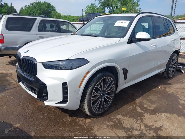 2025 BMW X5 XDRIVE40I