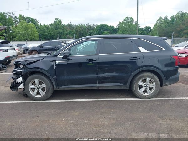 2022 KIA SORENTO LX