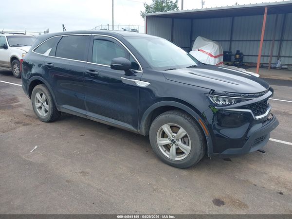 2022 KIA SORENTO LX