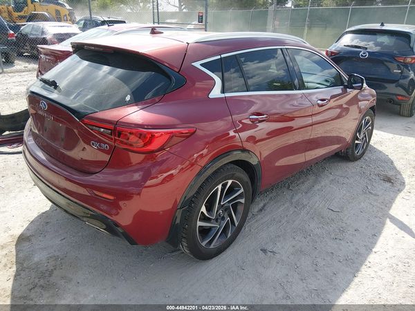2018 INFINITI QX30 PREMIUM