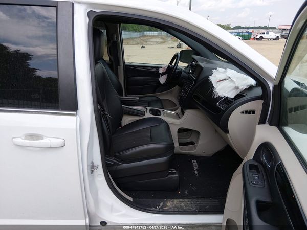 2019 DODGE GRAND CARAVAN SXT — I5