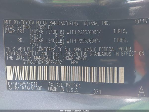 2015 TOYOTA SIENNA LE 8 PASSENGER — I9