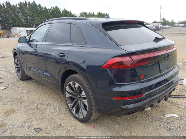 2025 AUDI Q8