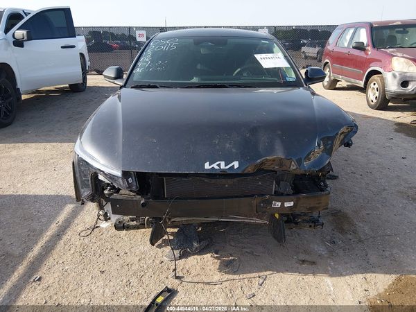 2025 KIA K4 LX