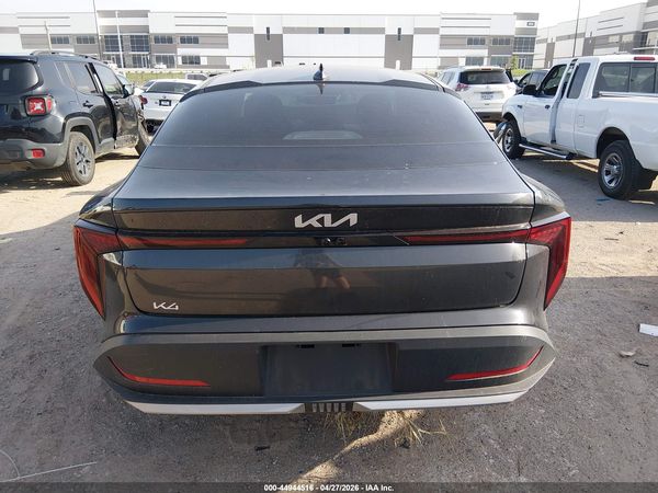 2025 KIA K4 LX
