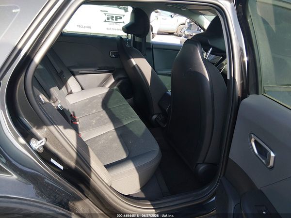 2025 KIA K4 LX