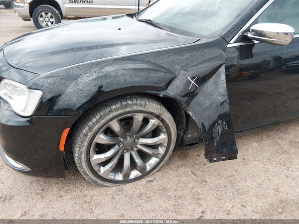 2018 CHRYSLER 300 LIMITED