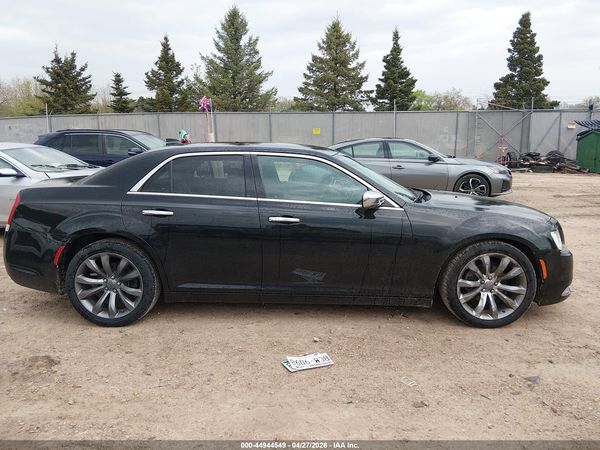 2018 CHRYSLER 300 LIMITED
