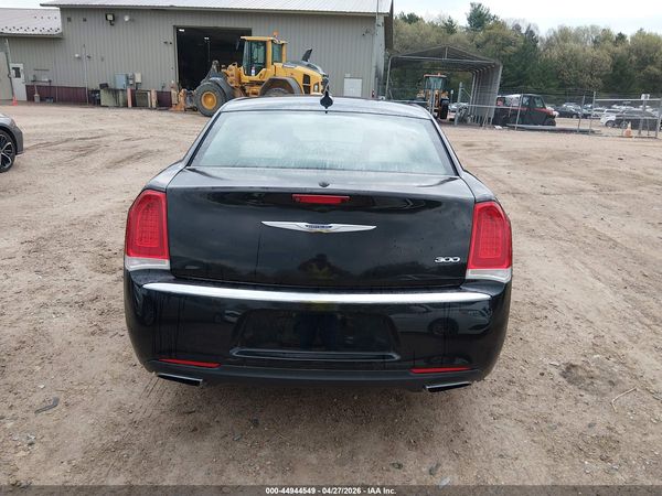 2018 CHRYSLER 300 LIMITED