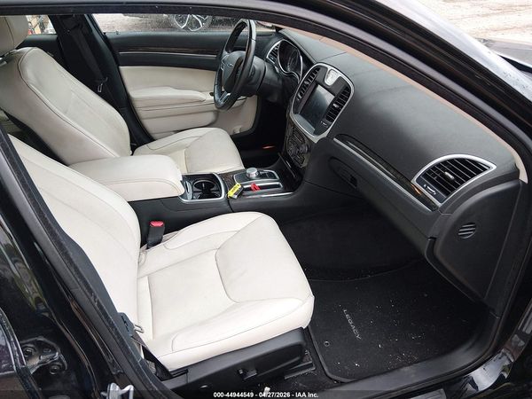2018 CHRYSLER 300 LIMITED