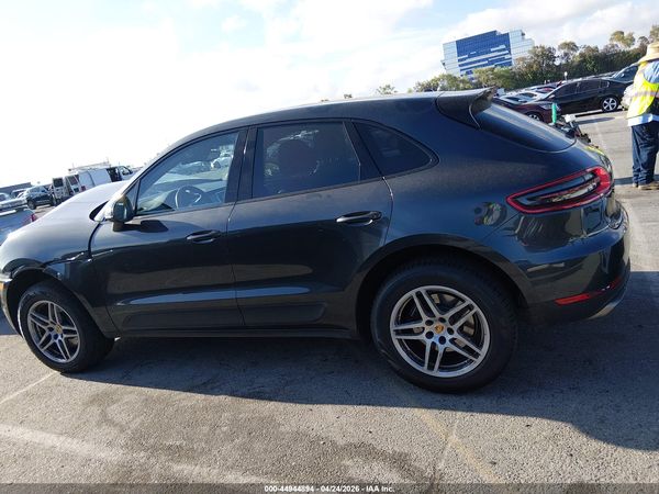 2017 PORSCHE MACAN