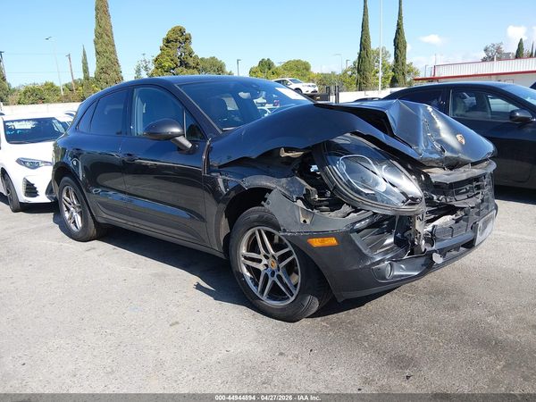 2017 PORSCHE MACAN
