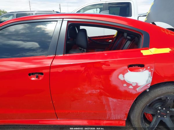 2016 DODGE CHARGER SRT 392