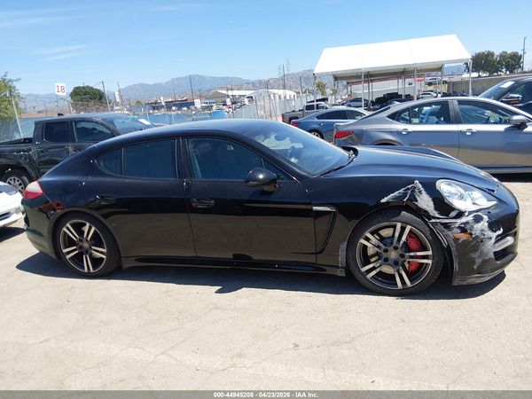 2013 PORSCHE PANAMERA TURBO